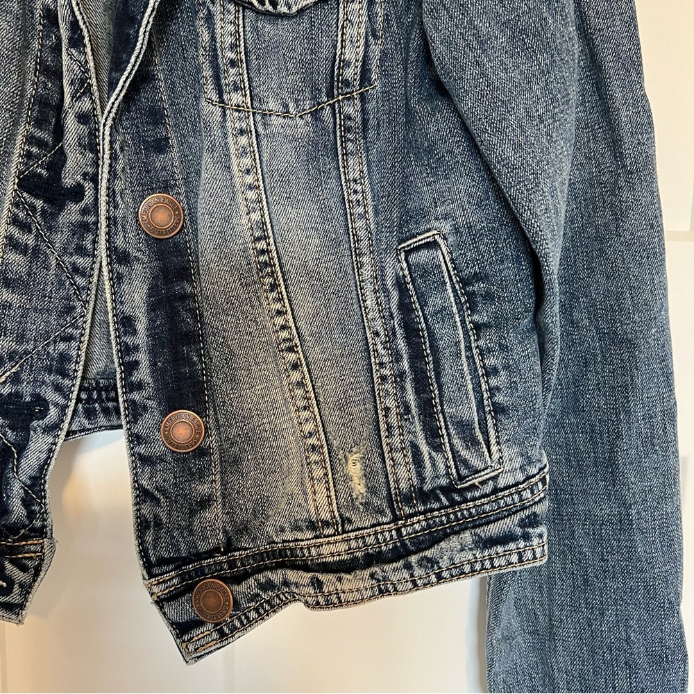 Distressed Jean Jacket - Picture 3 of 5